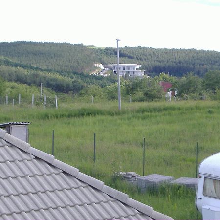 エゲルサロークOereghegy Vendeghazアパートメント エクステリア 写真